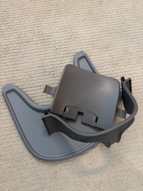 Stokke Tray + high chair seat + plastic tray