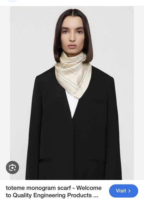 토템 실크 스카프