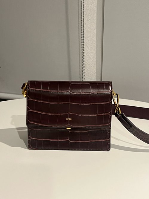 JW PEI 버건디 가방