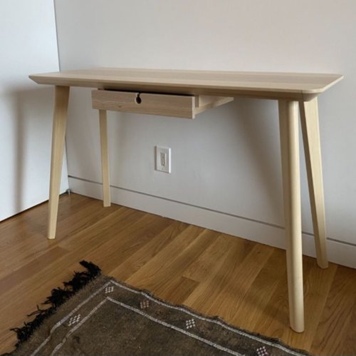 이케아 리사보 원목책상