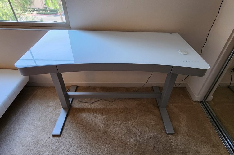 height adjustable desk