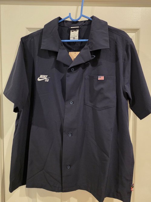 Rare Nike Skateboarding (SB) Team USA 2024 Olympic Bowler Shirt
