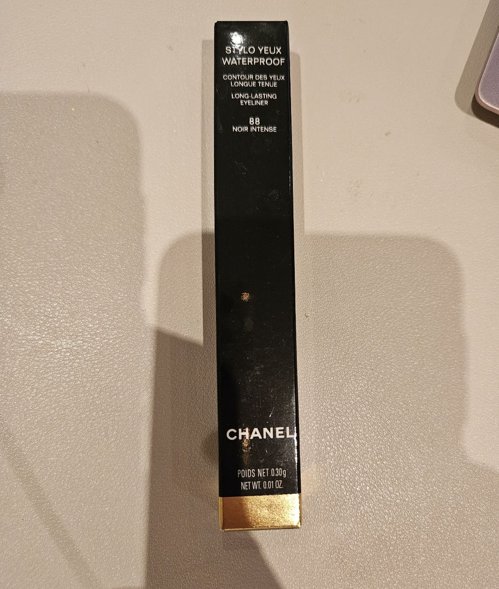 Chanel waterproof eyeliner black colir