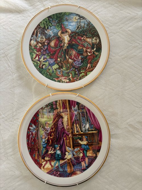 장식 접시 (Royal Doulton) 2개