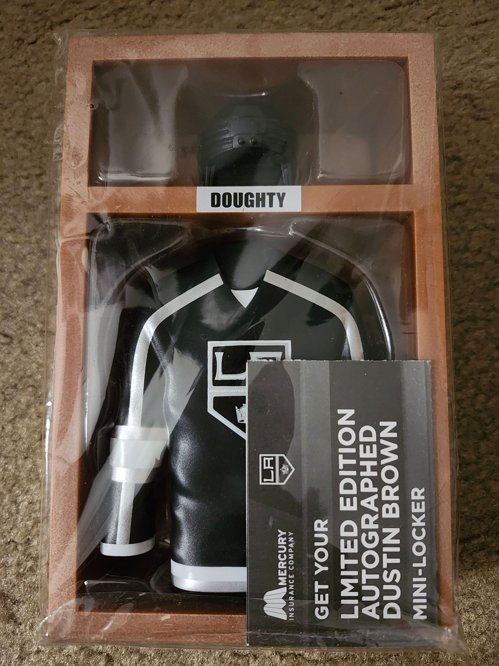 LA킹스 드류도티 하키미니락커기념품