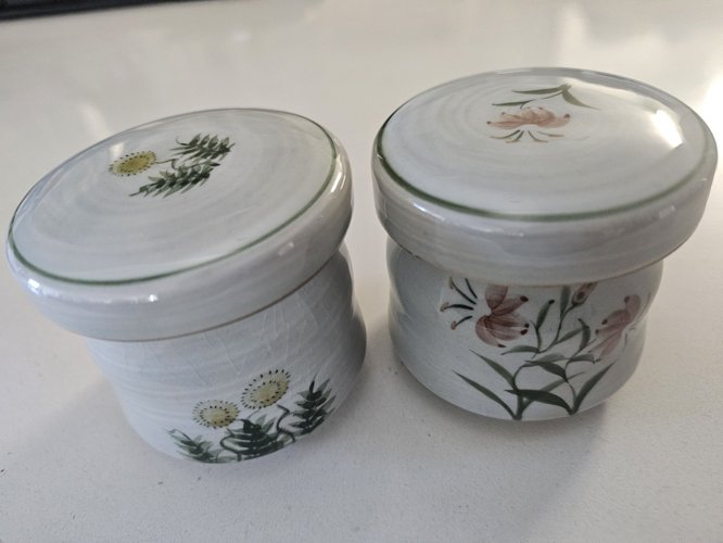 녹차 우렁차 찻잔