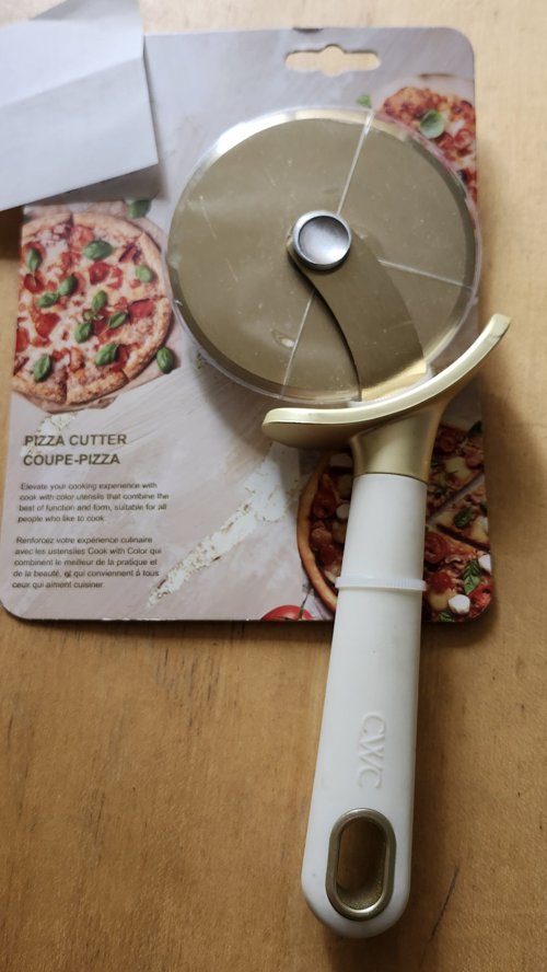 Pizza cutter