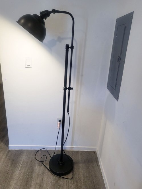Floor lamp