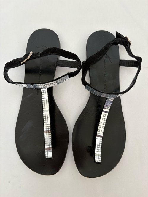 Giuseppe Zanotti Crystal T-Strap Flat Sandals