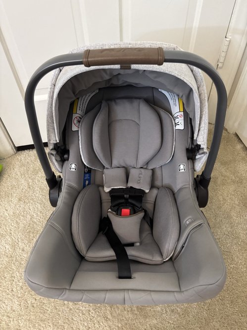 Nuna infant carseat urbn