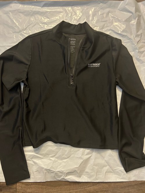 서프라이더 래쉬가드 블랙 m + 엘레쎄 바지 사이즈80