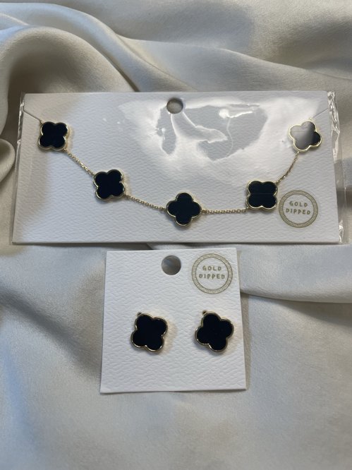 클로버포인트 목걸이&귀걸이 세트(새상품)