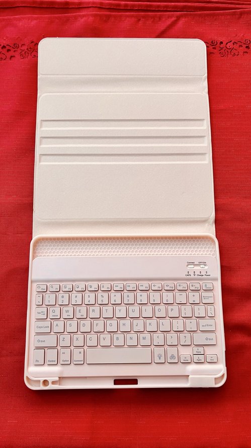 아이패드 10.5인치 핑크 키보드 케이스 (펜슬 수납형)