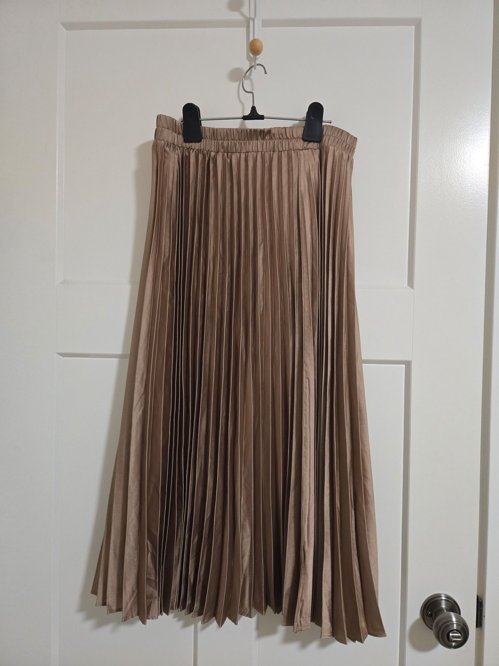 미디기장 주름스커트