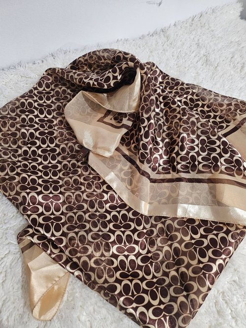 Coach
Silk scarf