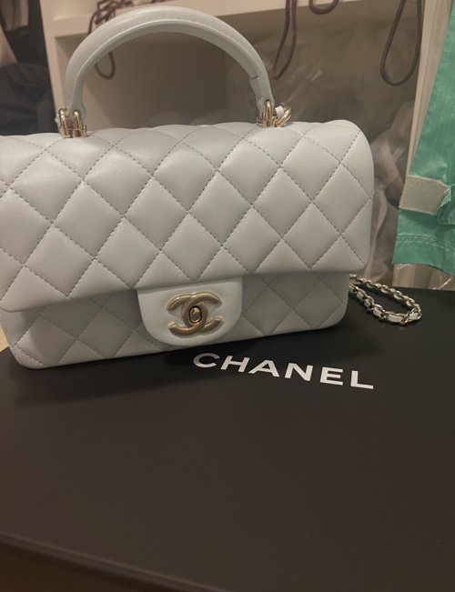 샤넬 뉴미니 클래식 탑핸들 라이트블루