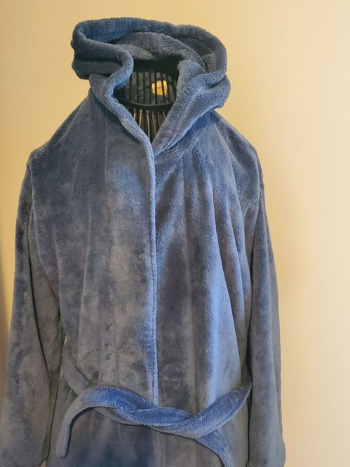 blue hooded fleece bathrobe size S