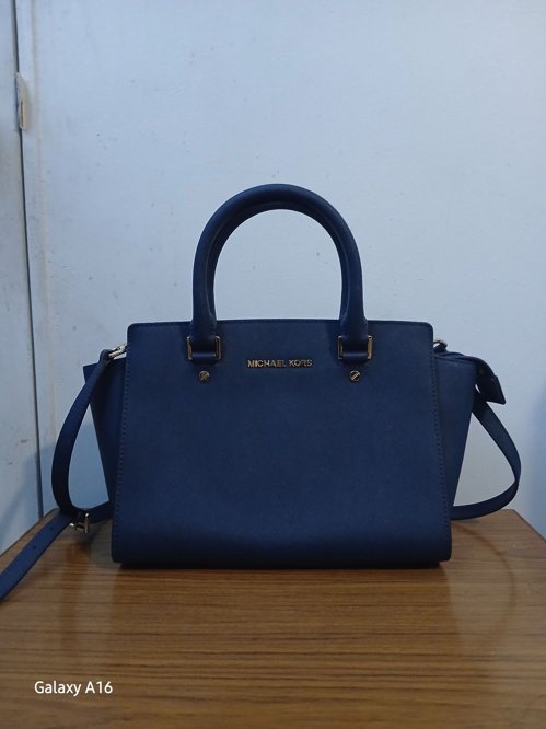 마이클 코어스(MICHAEL Michael Kors)) 미디엄사철백