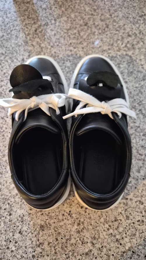 에르메스 스니커즈