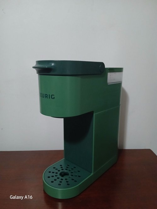 큐리그(Keurig) K-Mini 싱글 서브 K-컵 팟 커피 메이커