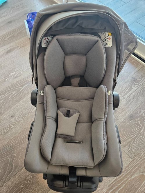 Nuna PIPA aire RX 카시트