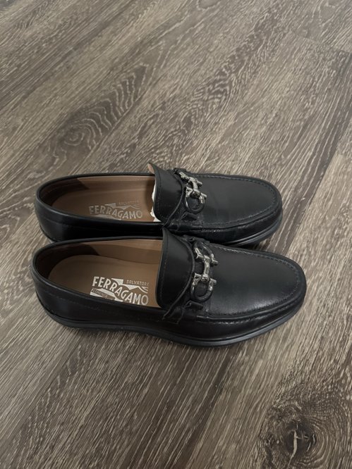 페라가모 로퍼 (사이즈 7.5)