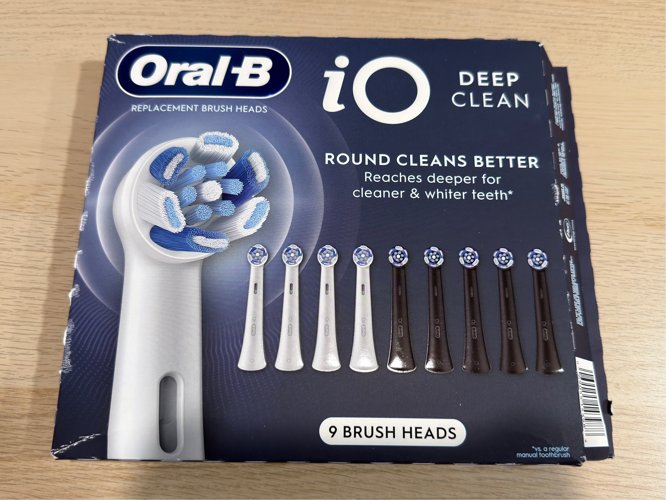 Oral-B iO 딥클린 교체 브러시 헤드 8개입 판매