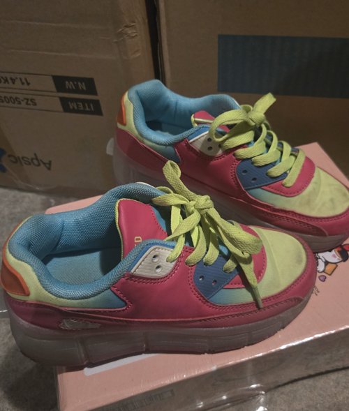 바퀴달린 운동화