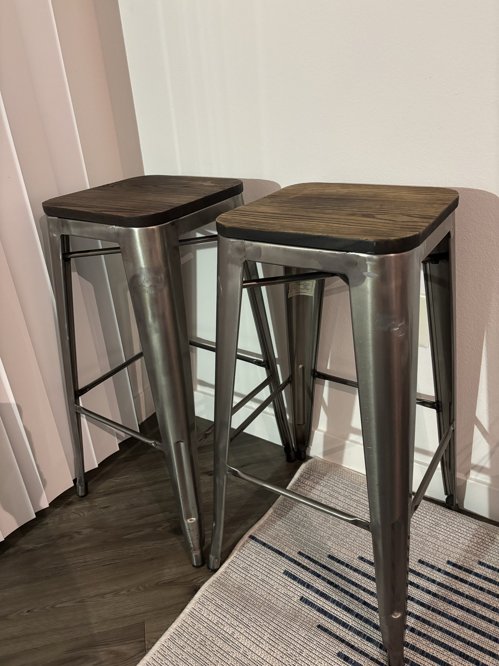 👉 하이체어 High Chair 2개!!