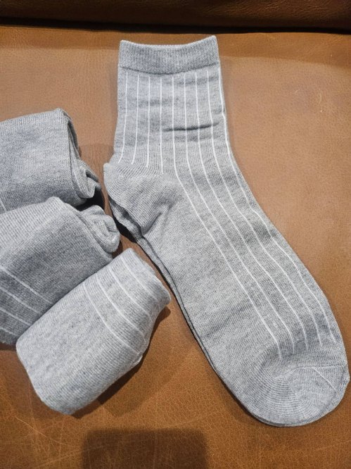 그레이 양말 묶음