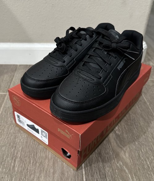 <새제품> 푸마 남성용 Caven 2.0 스니커즈