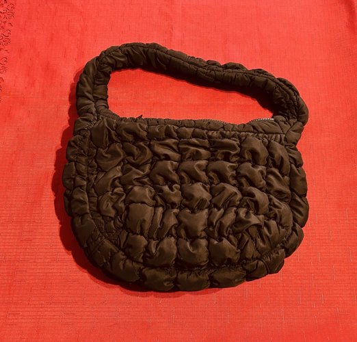 [정품] COS 코스 퀼티드 미니백 블랙 (구름백)