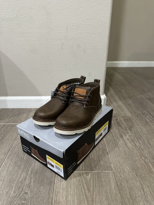 <새제품> 남성용 브라운 부츠 (사이즈 8)