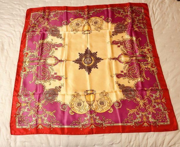 베르사체 정품 메두사 바로크 실크 스카프