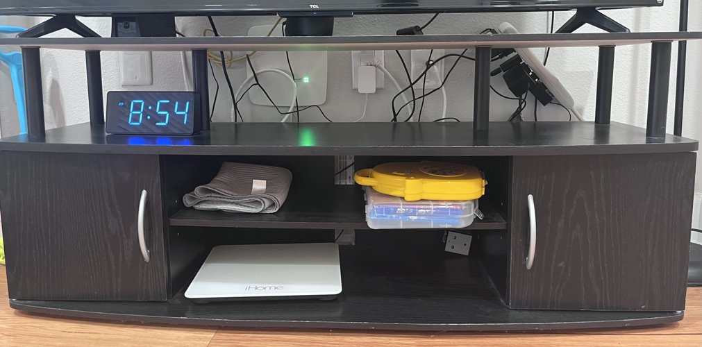 TV 받침대 다이 / 탁상용 시계 판매