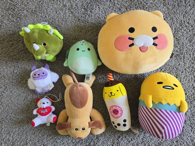 인형들(폼폼푸린,춘식이,스퀴시멜로우 등) 일괄