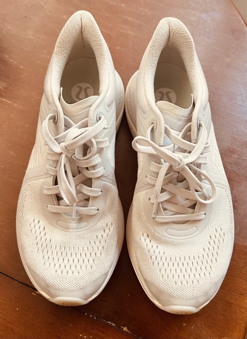 룰루레몬 블리스필(Blissfeel) 러닝화