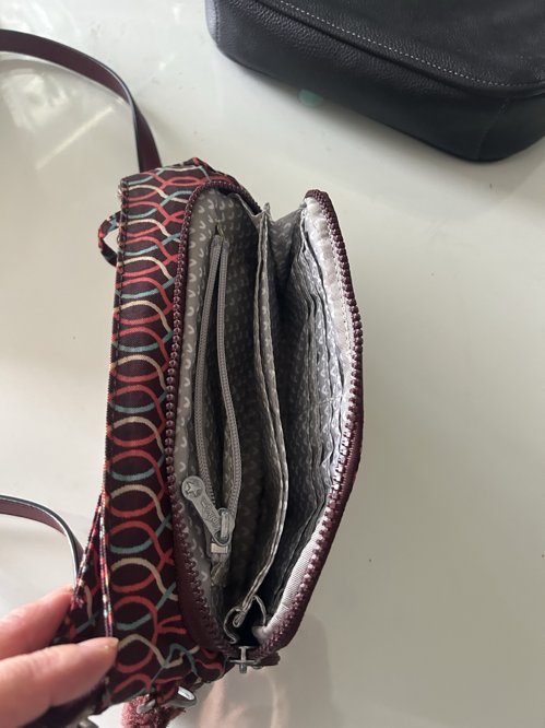 키플링 여행 여권 및 현금 보관가방