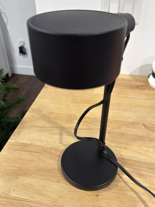 이케아 IKEA LOVMANA 탁상 조명 판매합니다