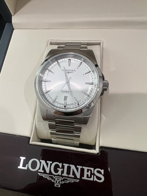 론진 LONGINE CONQUEST 41mm Watch 시계
