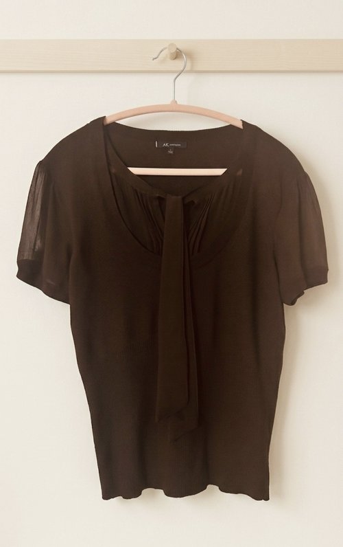 앤클라인(Anne Klein) 초코 브라운 리본 타이 니트