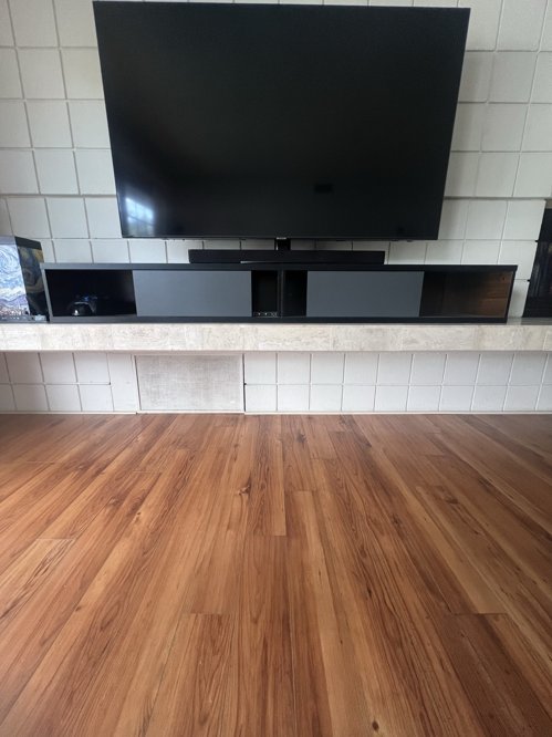 Tv 스탠드 80“ (4/27 까지만)