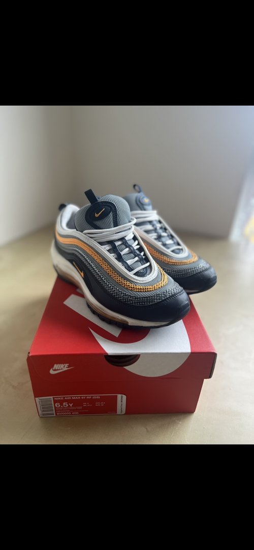 Air Max 97 에어맥스 여자 size 7.5 $50