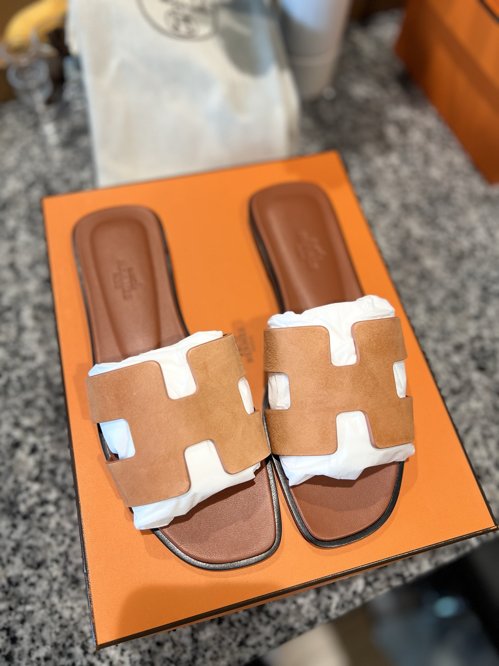 [정품/새제품] Hermes Oran 에르메스 오란 샌달 Size 37 $700