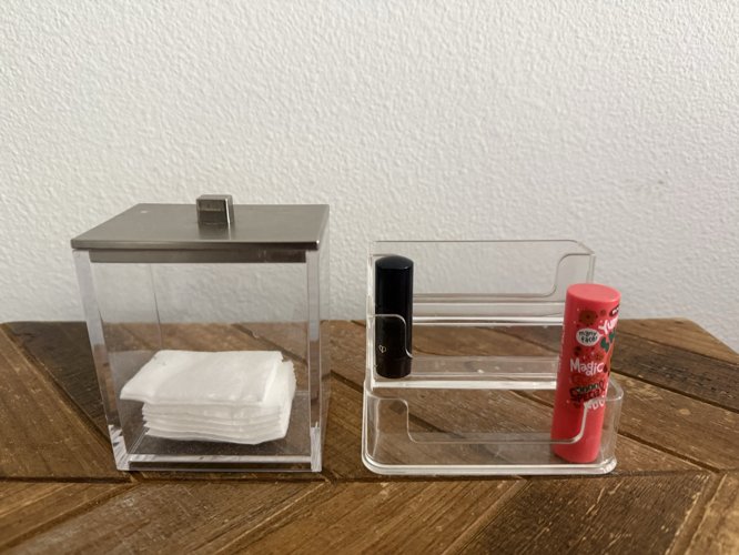 화장대 정리 소품들