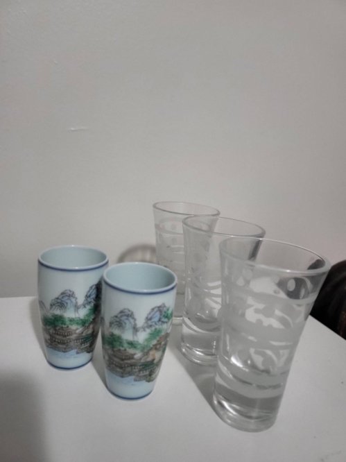 양주잔과 도자기잔  5개
